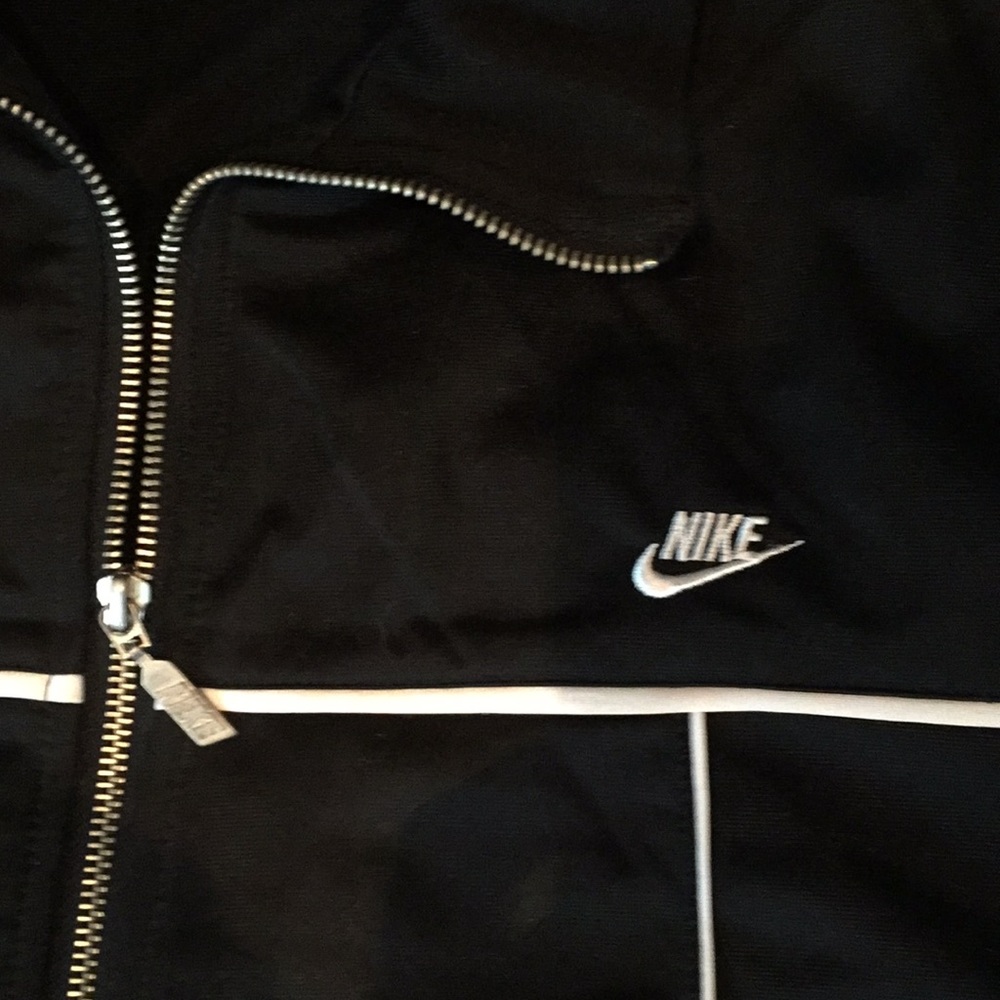 Nike track jacket - Picture 2 of 4